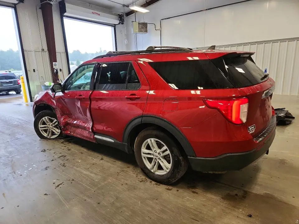 2021 FORD EXPLORER XLT  