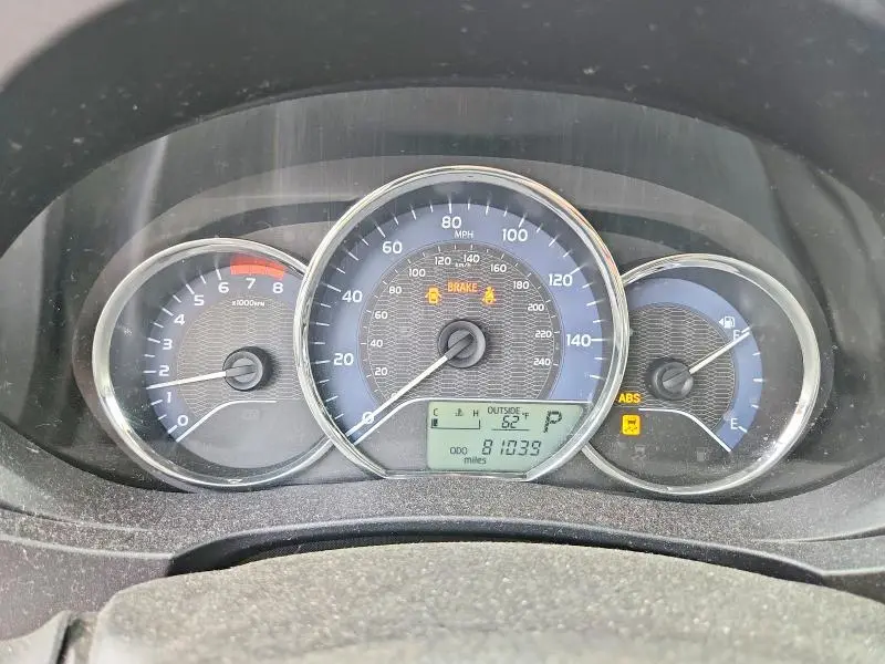 2015 TOYOTA COROLLA LE  