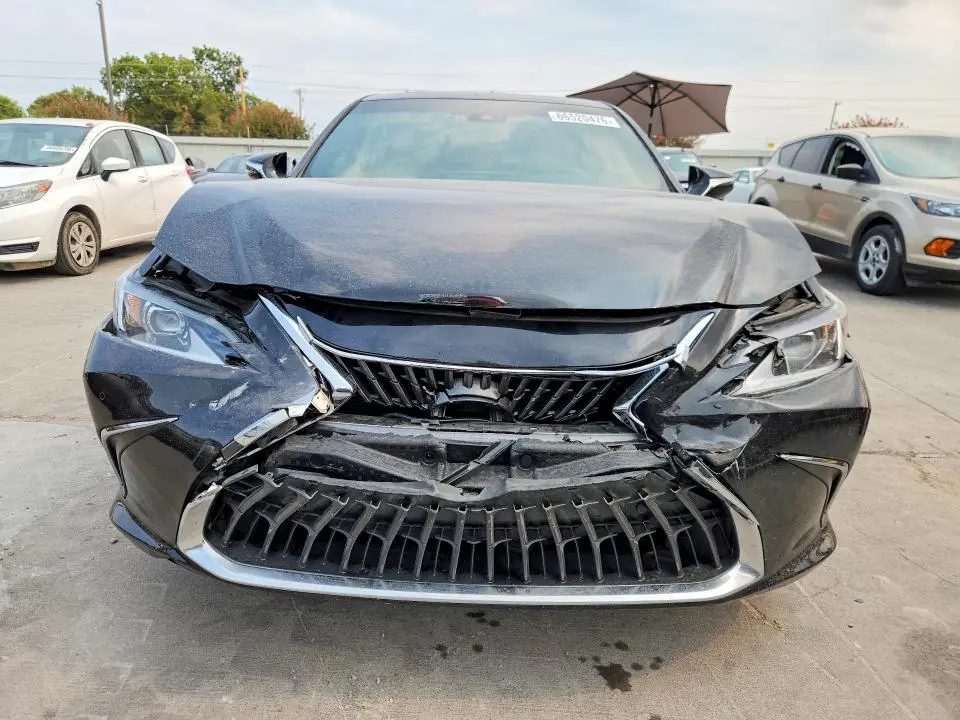 2025 LEXUS ES 300H BASE  