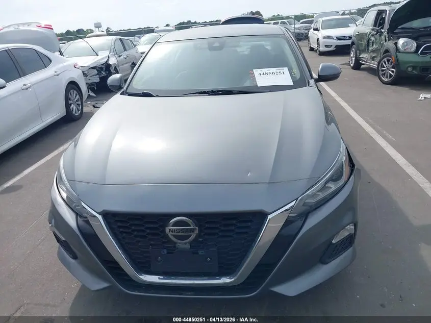 2022 NISSAN ALTIMA SV FWD