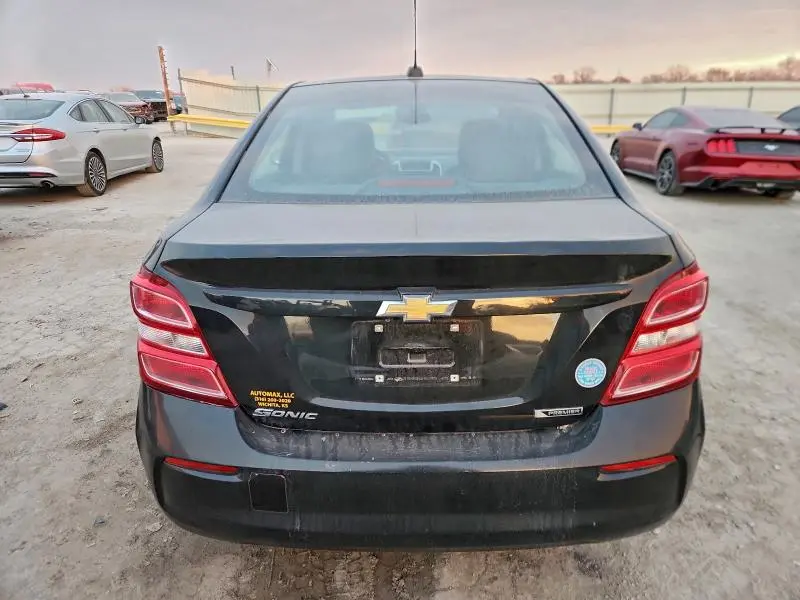 2020 CHEVROLET SONIC PREMIER  