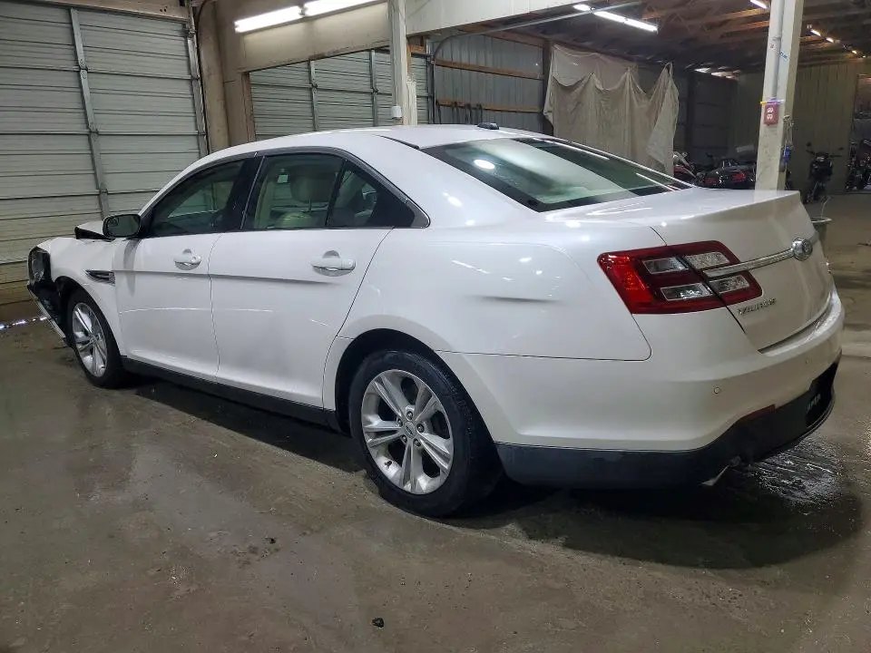 2016 FORD TAURUS SEL  