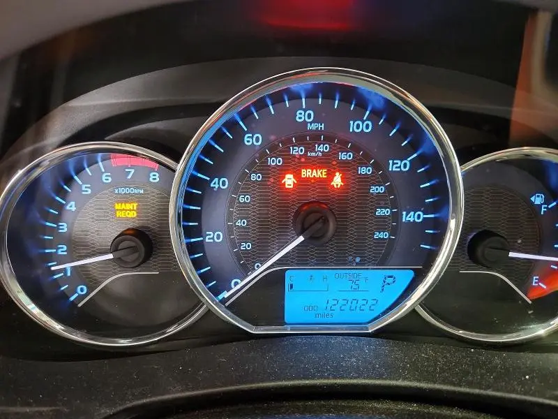 2015 TOYOTA COROLLA LE  