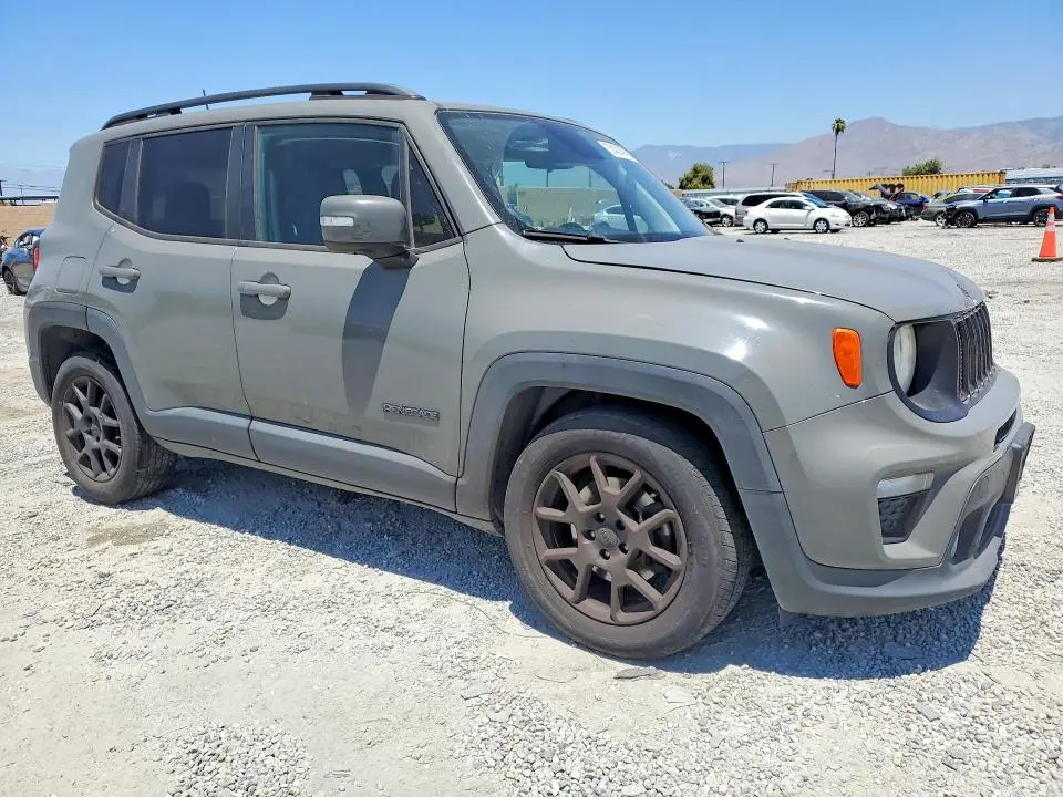 2020 JEEP RENEGADE LATITUDE  