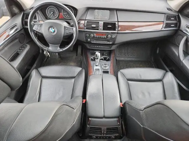 2010 BMW X5 XDRIVE30I  