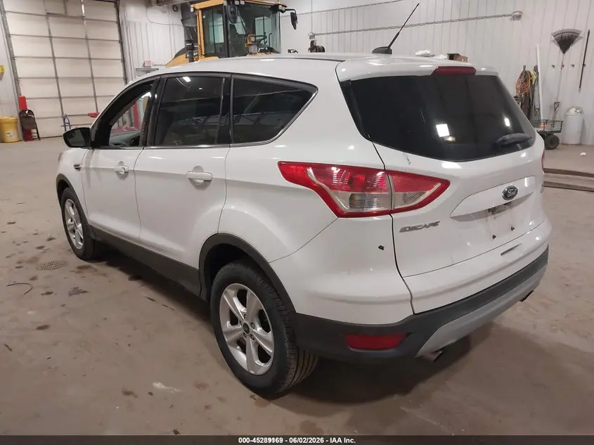 2016 FORD ESCAPE SE