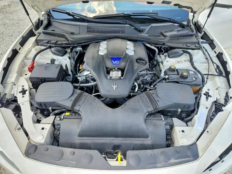 2019 MASERATI GHIBLI S  