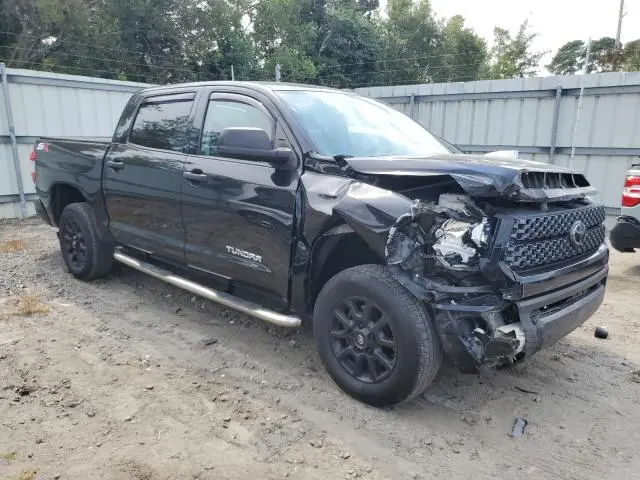 2020 TOYOTA TUNDRA CREWMAX SR5  