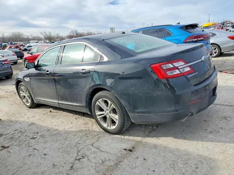 2019 FORD TAURUS SE  