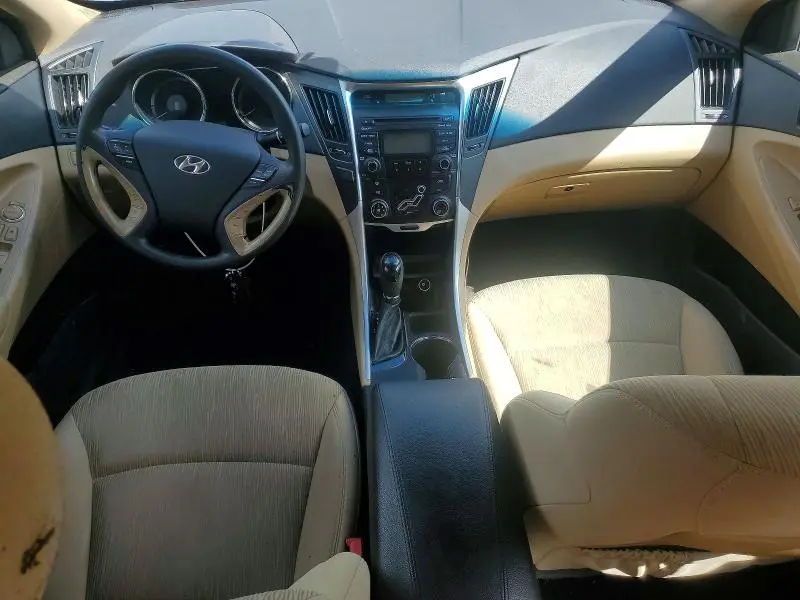 2012 HYUNDAI SONATA GLS  