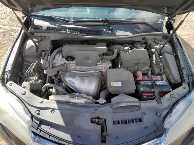 2016 TOYOTA CAMRY LE  