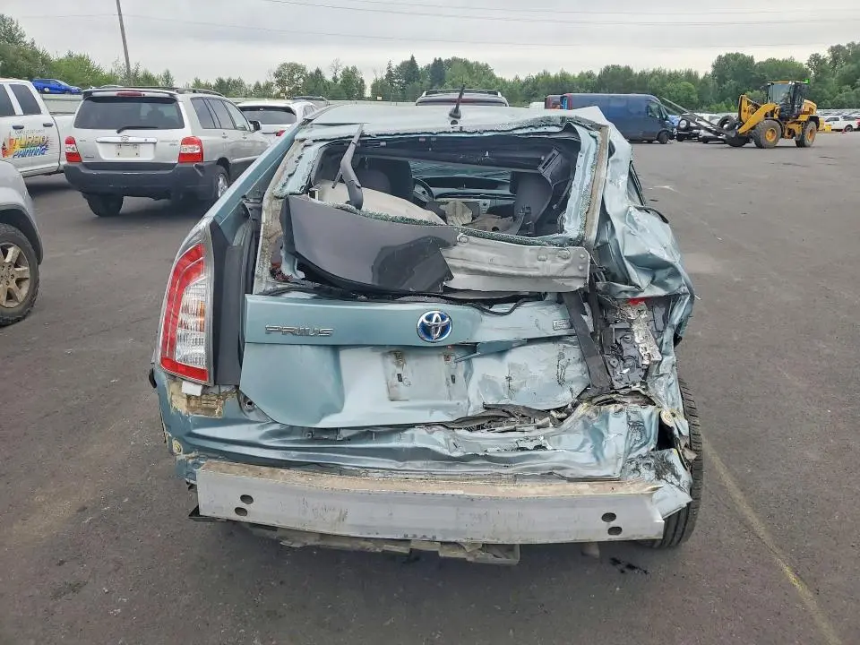 2013 TOYOTA PRIUS TWO  