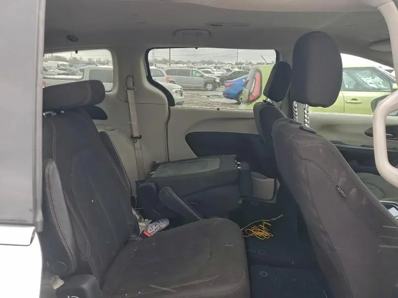 2017 CHRYSLER PACIFICA TOURING L  