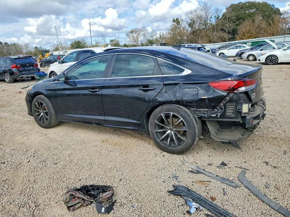 2019 HYUNDAI SONATA SE  