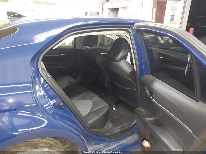 2023 TOYOTA CAMRY SE NIGHTSHADE EDITION