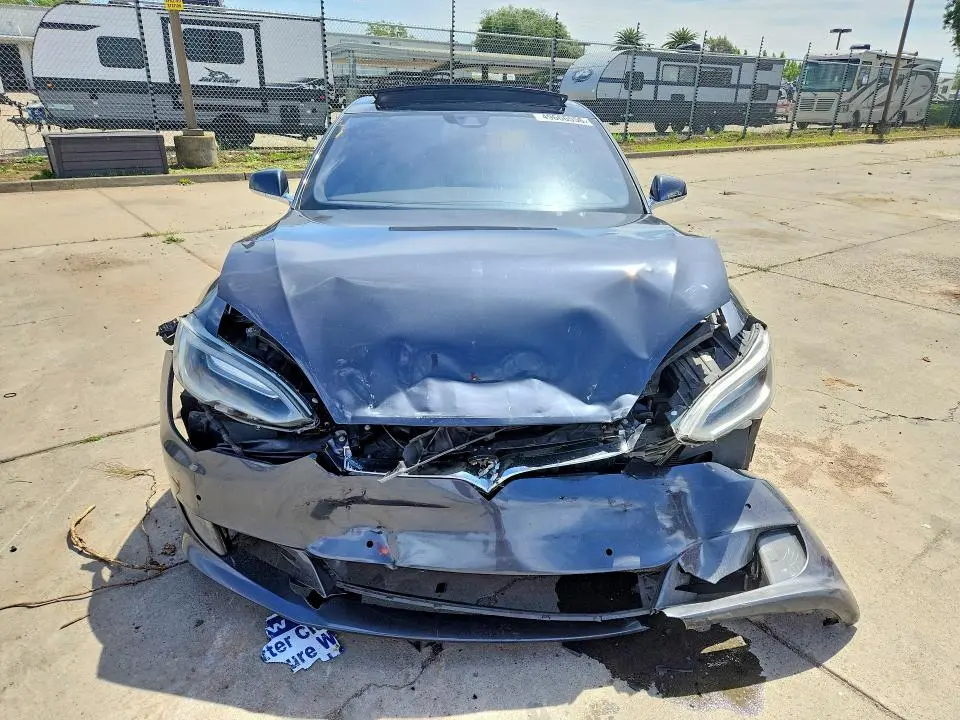 2016 TESLA MODEL S   