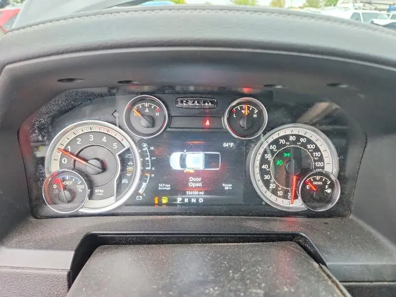 2015 RAM 3500 LARAMIE  