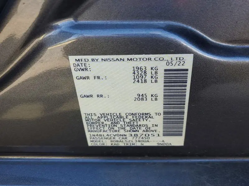 2022 NISSAN ALTIMA SR  