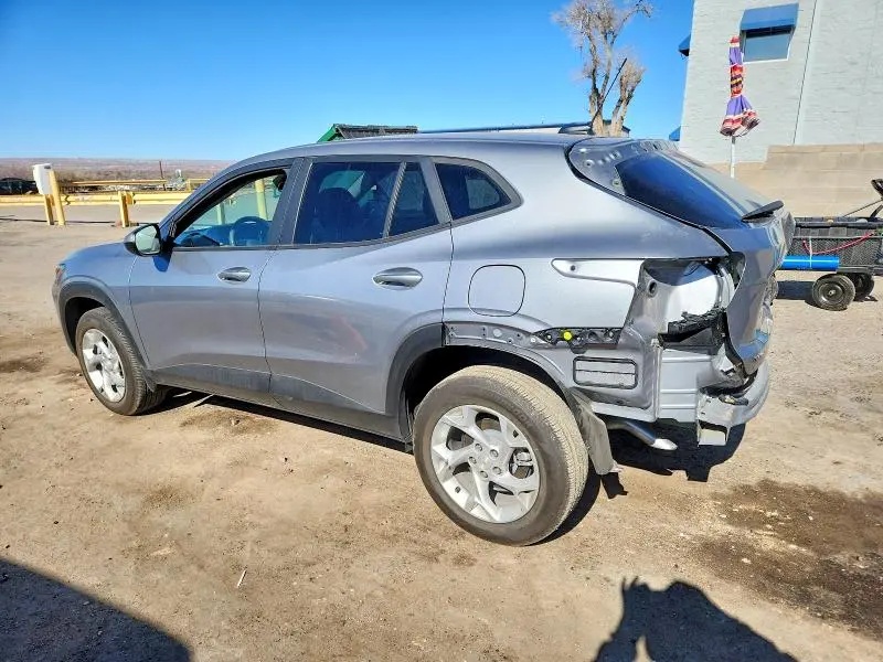 2025 CHEVROLET TRAX LS  
