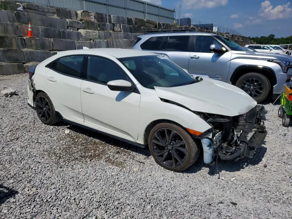 2018 HONDA CIVIC SPORT  