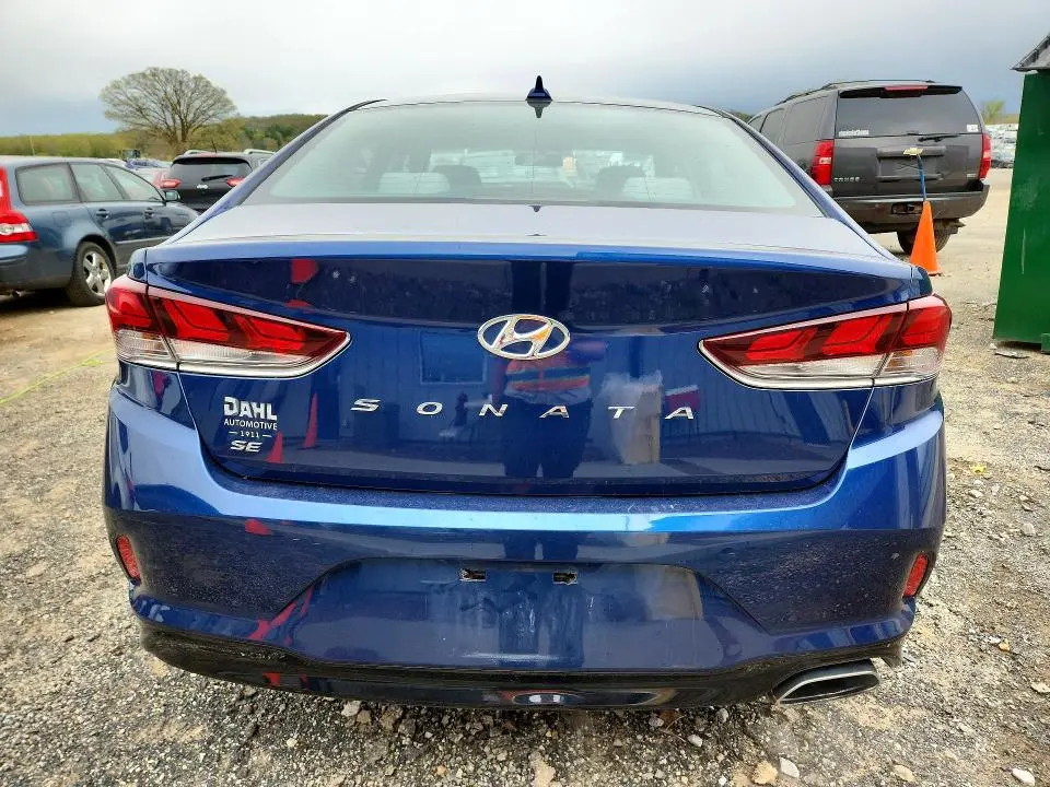 2019 HYUNDAI SONATA SE  