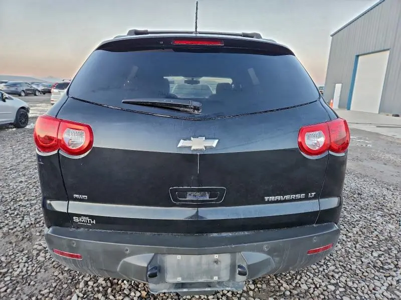 2012 CHEVROLET TRAVERSE LT  