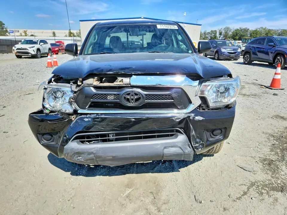2014 TOYOTA TACOMA BASE  