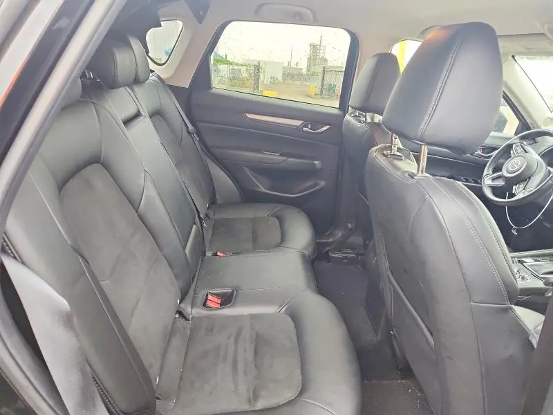 2023 MAZDA CX-5 PREFERRED  