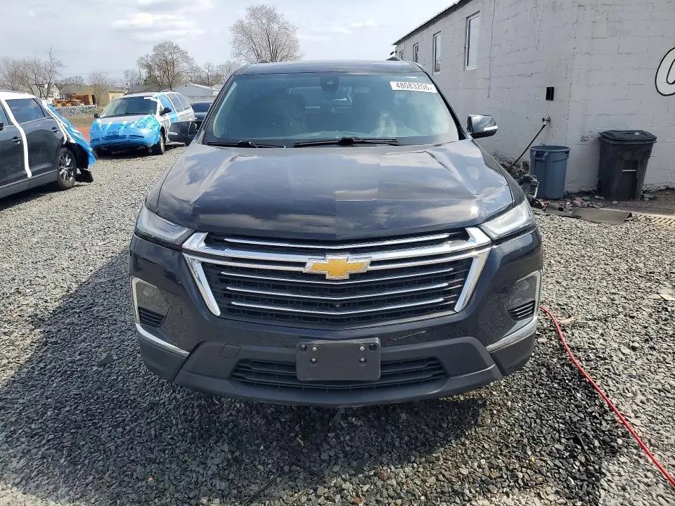 2023 CHEVROLET TRAVERSE LT  