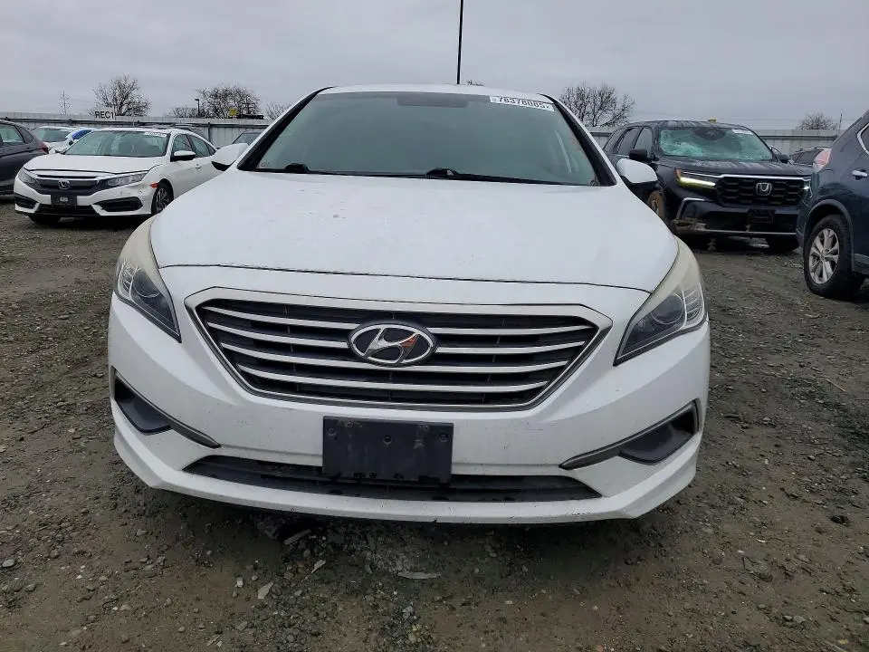 2016 HYUNDAI SONATA SE  