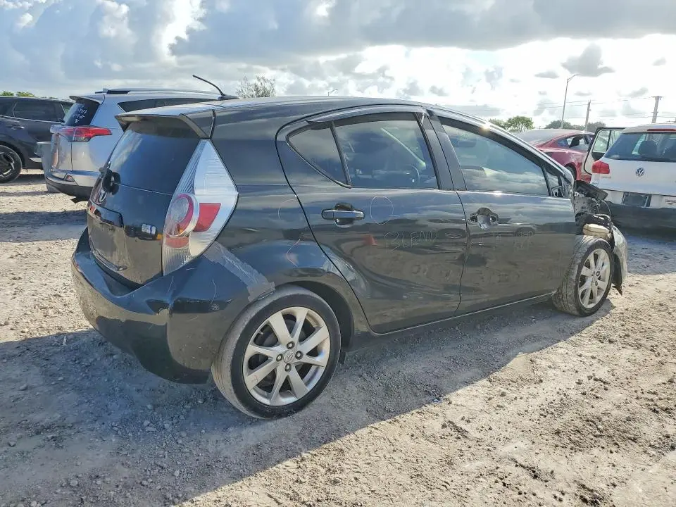 2012 TOYOTA PRIUS C FOUR  