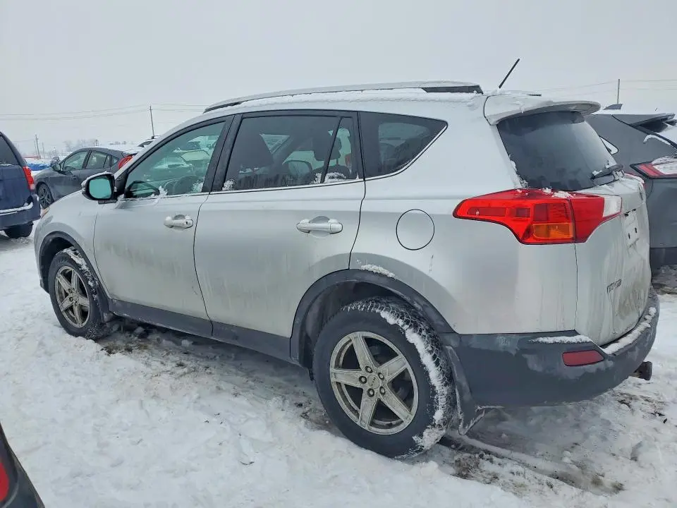 2014 TOYOTA RAV4 LE  