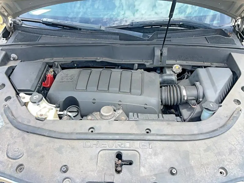 2011 CHEVROLET TRAVERSE LT  