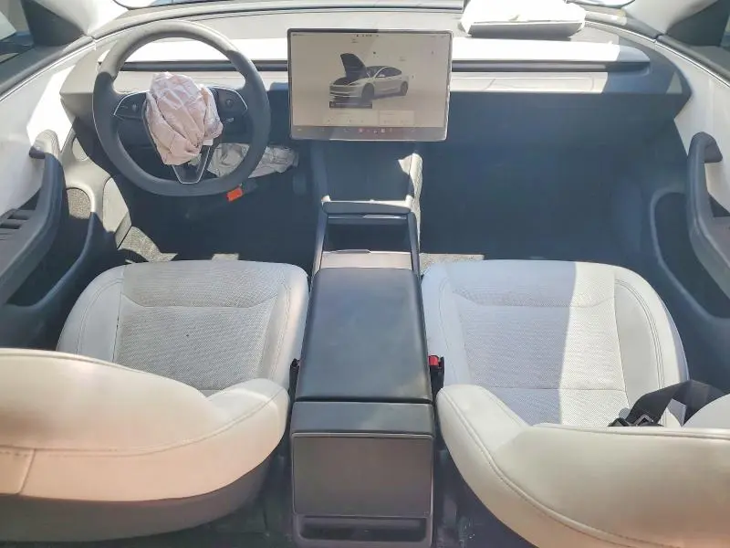 2025 TESLA MODEL 3   