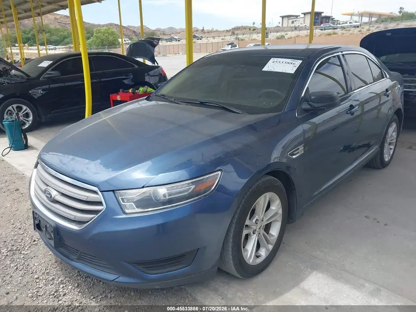 2018 FORD TAURUS SE