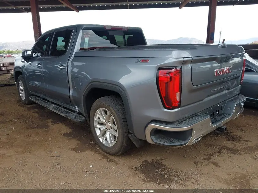 2021 GMC SIERRA 1500 4WD  SHORT BOX SLT