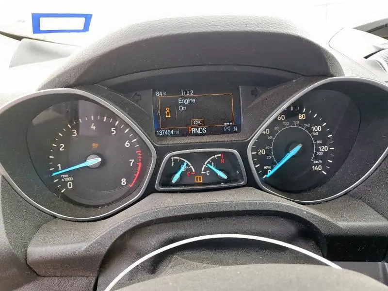 2017 FORD ESCAPE SE  