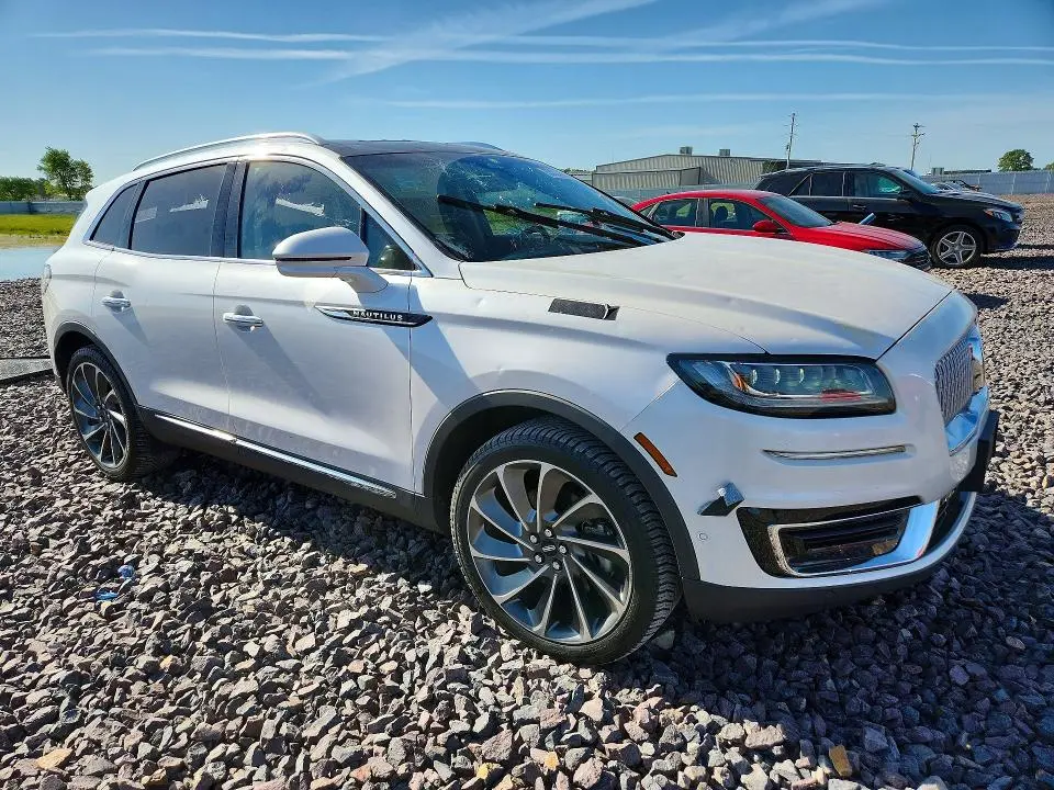 2019 LINCOLN NAUTILUS RESERVE  