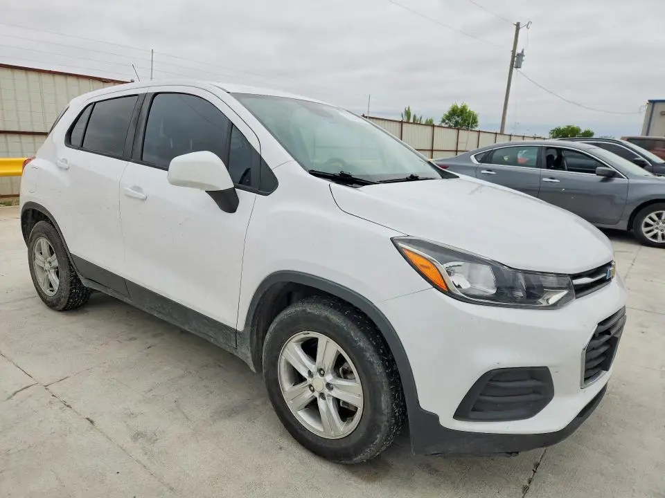 2020 CHEVROLET TRAX LS  