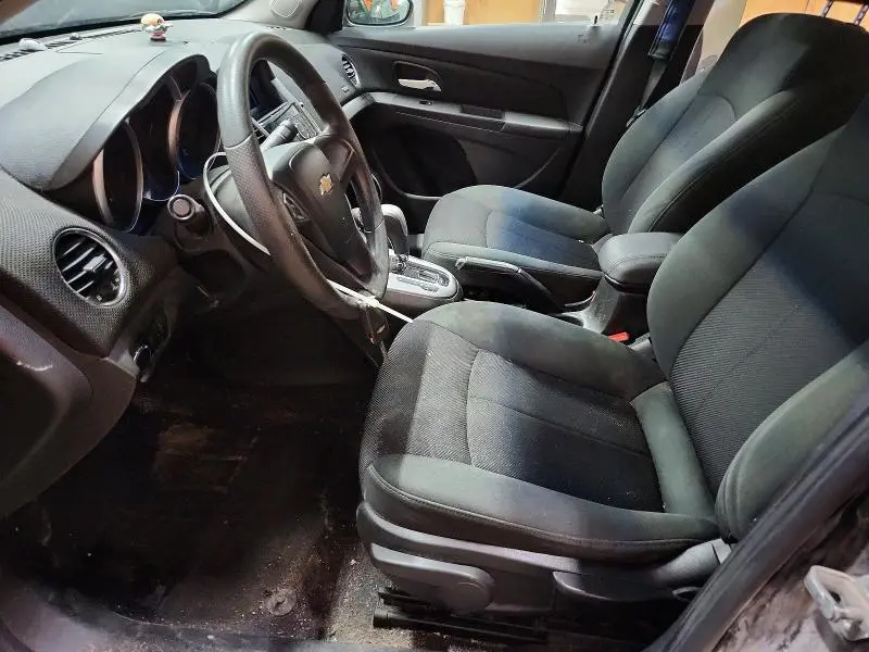 2011 CHEVROLET CRUZE LT  