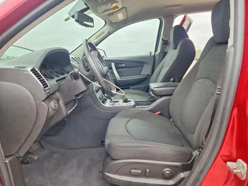 2012 GMC ACADIA SLE  