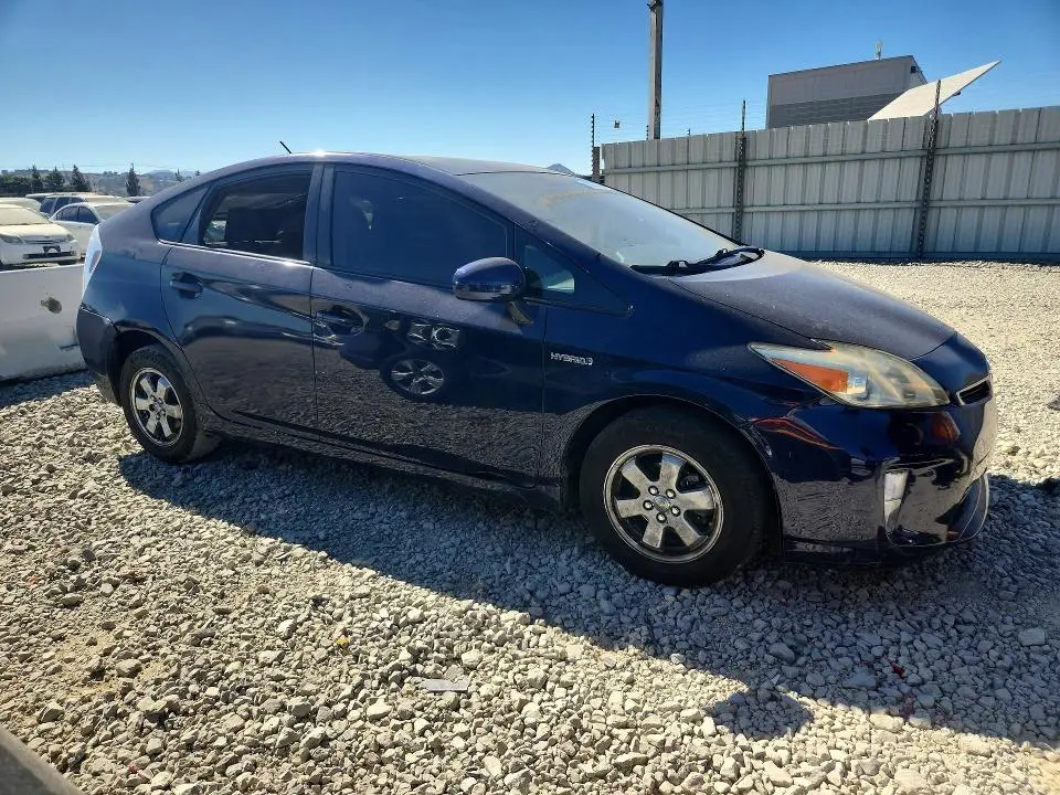 2013 TOYOTA PRIUS THREE  