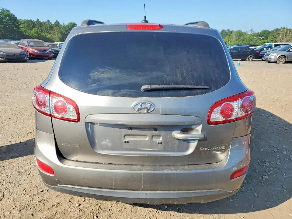 2011 HYUNDAI SANTA FE GLS  