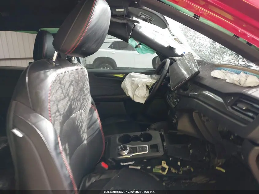 2024 FORD ESCAPE ST-LINE SELECT