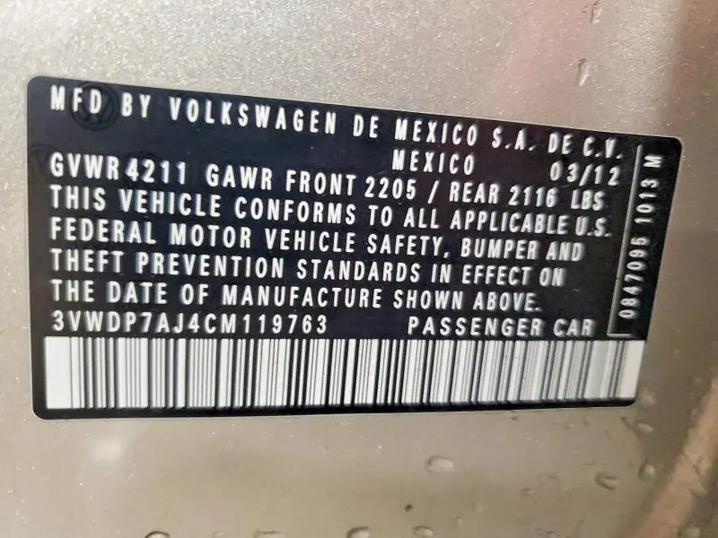 2012 VOLKSWAGEN JETTA SE  