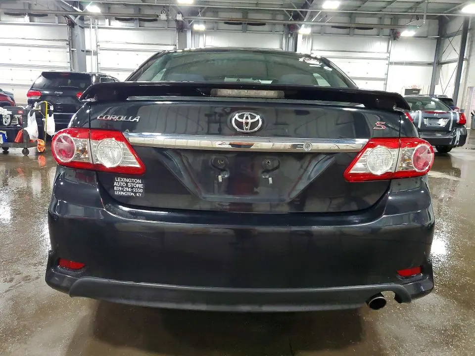2011 TOYOTA COROLLA S  