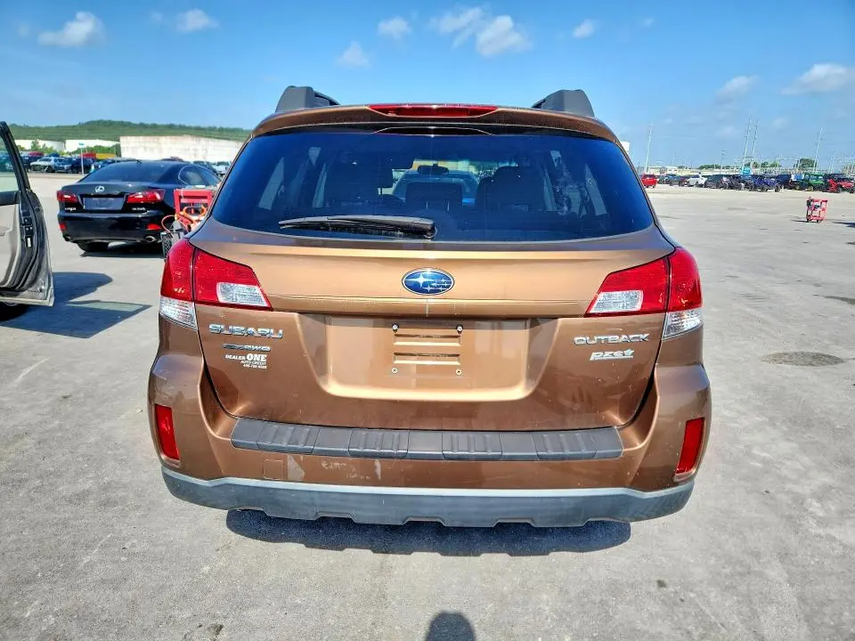 2011 SUBARU OUTBACK 2.5I PREMIUM  