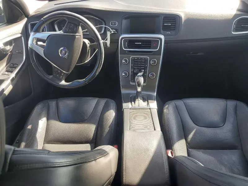 2014 VOLVO S60 T5  