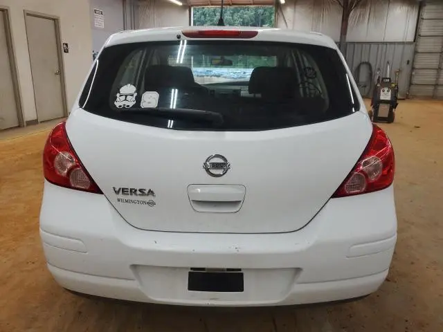 2011 NISSAN VERSA S  