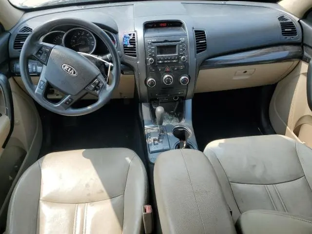 2011 KIA SORENTO BASE  